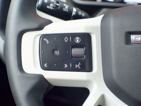 Used 2025 Land Rover Defender 110 S AWD/4WD image 23