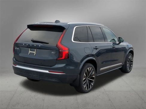 New 2026 Volvo XC90 B6 Ultra w/ Protection Package image 6