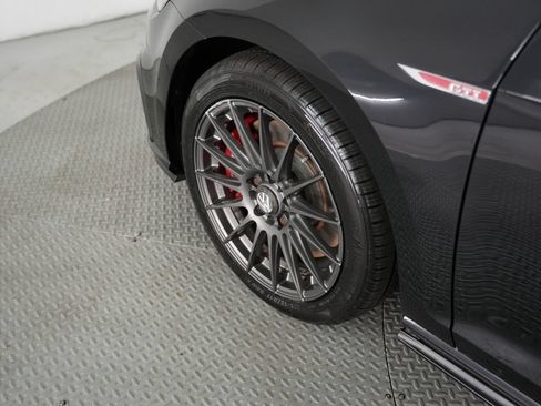 Used 2018 Volkswagen GTI SE w/ SE Leather Package FWD image 60