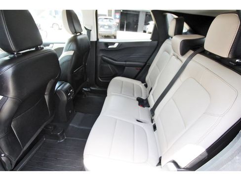 Used 2022 Ford Escape SEL FWD image 12