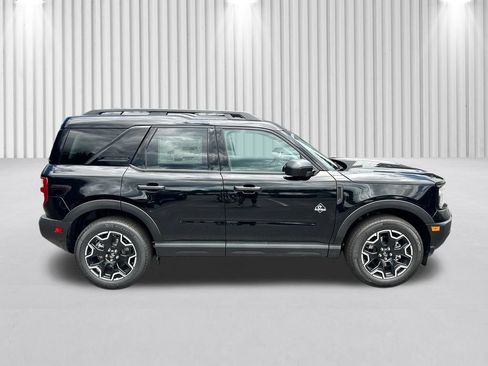 New 2026 Ford Bronco Sport Outer Banks AWD/4WD image 3