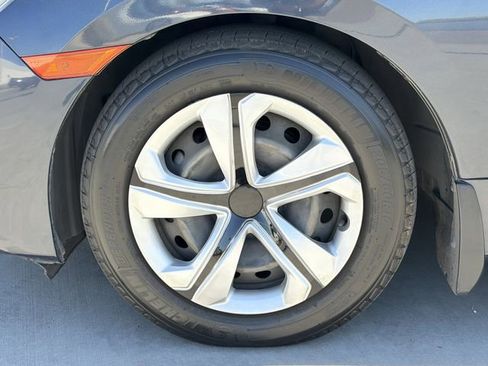 Used 2016 Honda Civic LX image 31