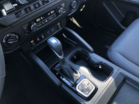 New 2026 Nissan Frontier SV w/ SV Convenience Package image 26