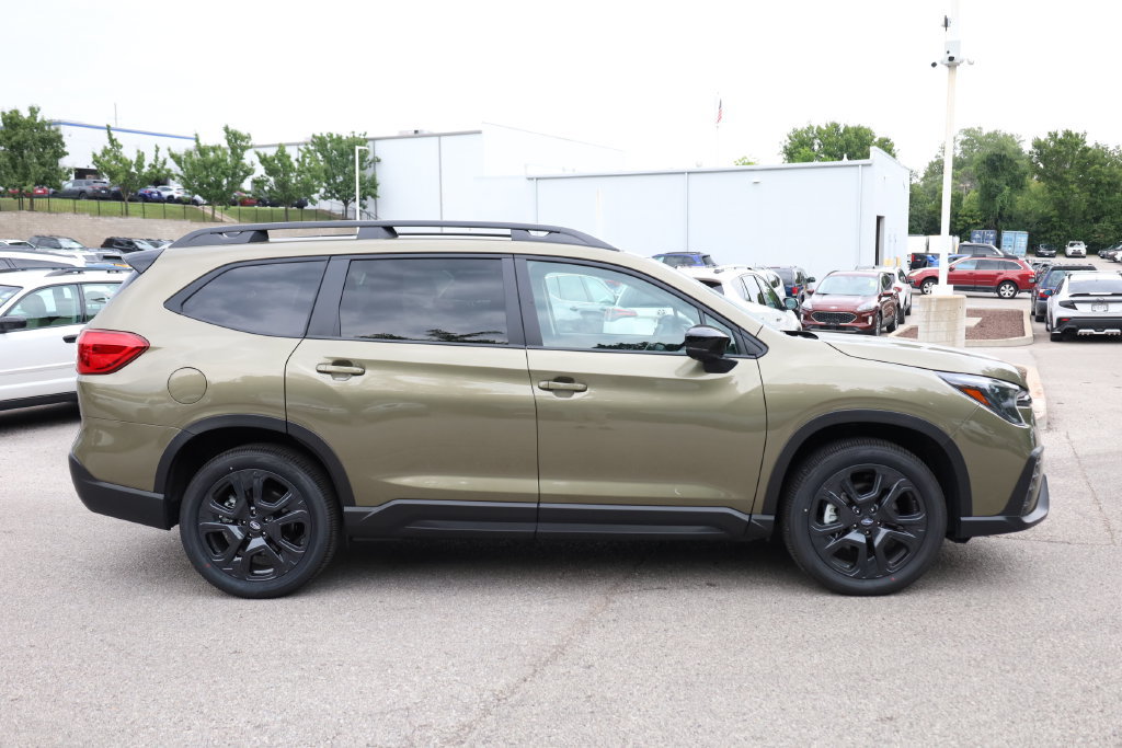 Certified 2026 Subaru Ascent Bronze Edition AWD/4WD image 5