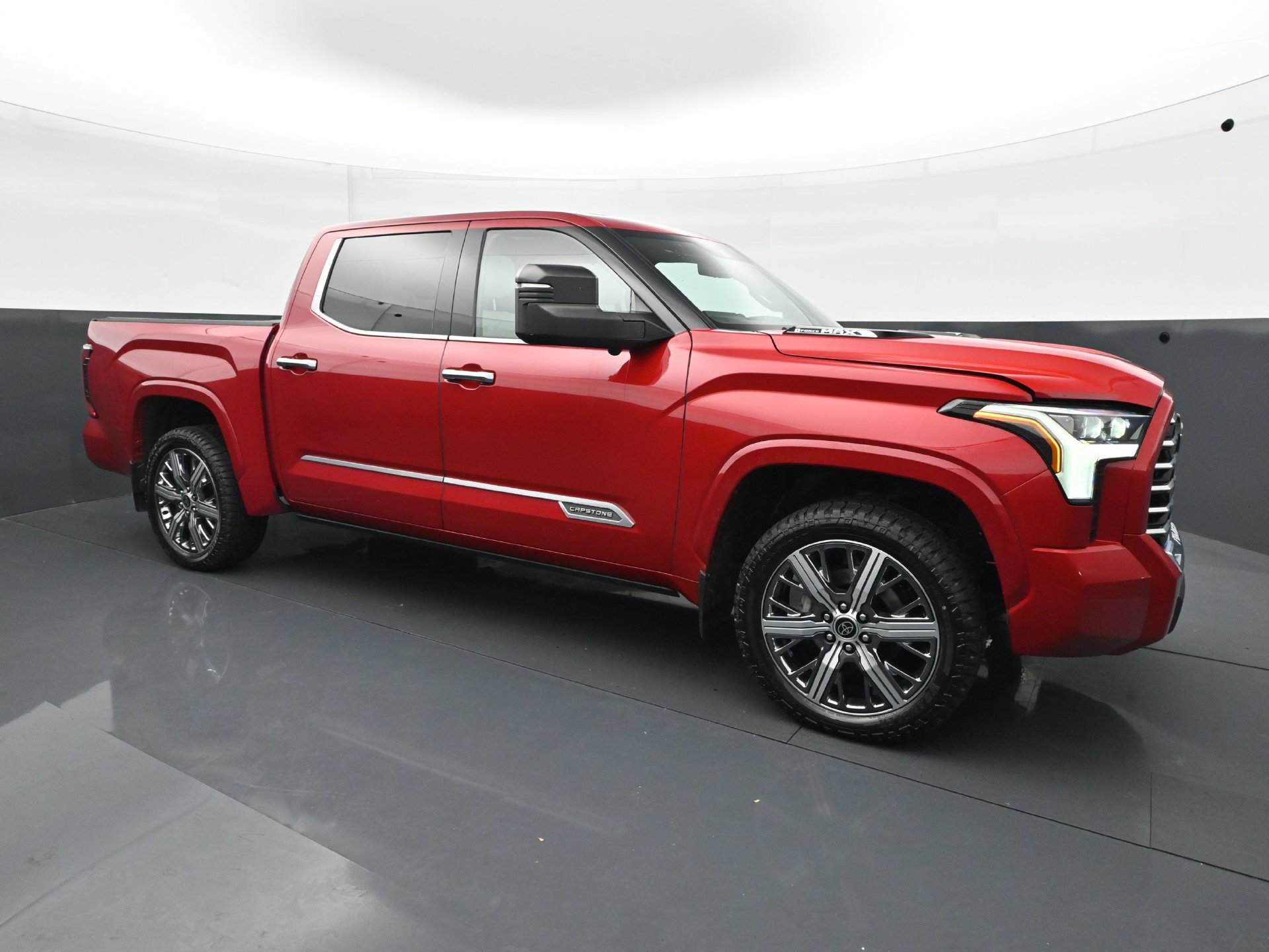 Used 2023 Toyota Tundra Capstone AWD/4WD image 9