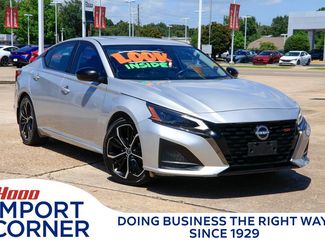 Used 2023 Nissan Altima 2.5 SR w/ SR Premium Package FWD video 1