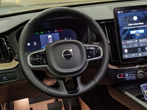 New 2026 Volvo XC60 B5 Ultra w/ Protection Package Premier image 14