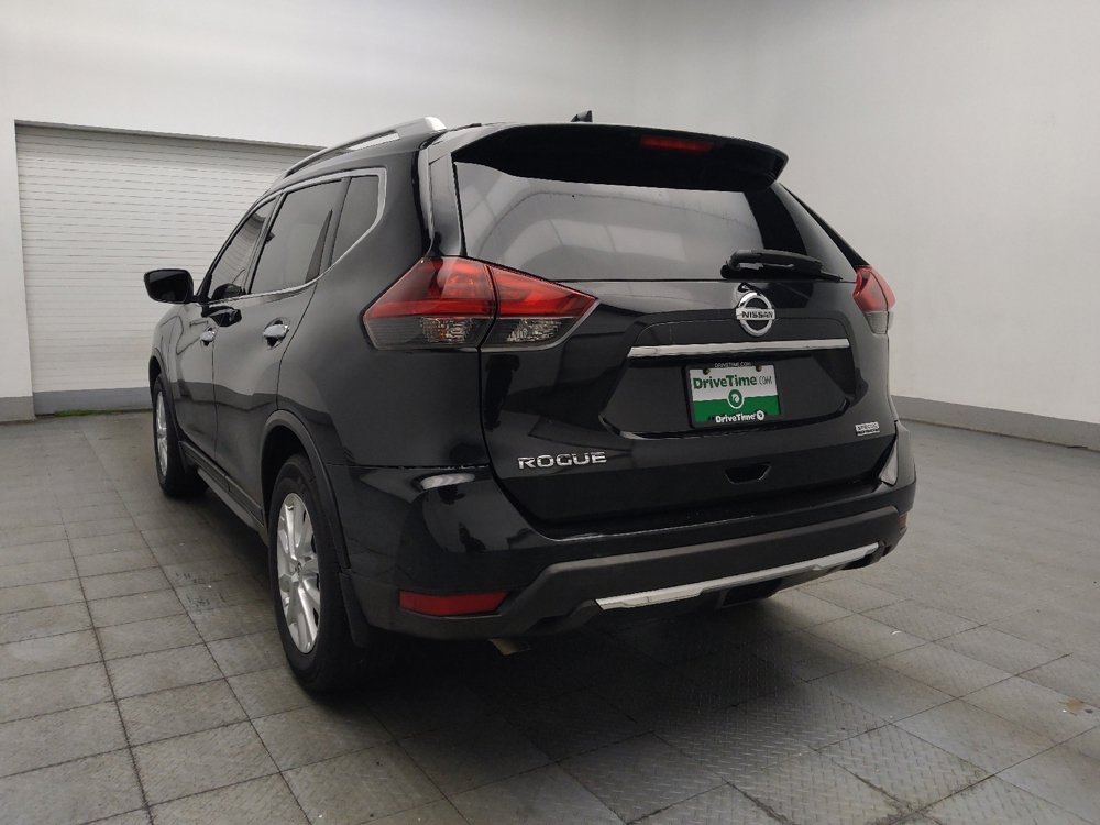 Used 2019 Nissan Rogue S w/ Special Edition Package FWD image 5