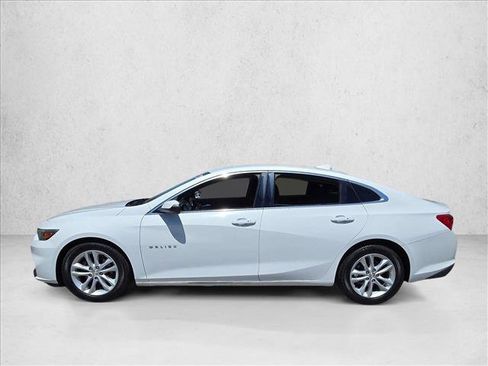 Used 2018 Chevrolet Malibu LT FWD image 9