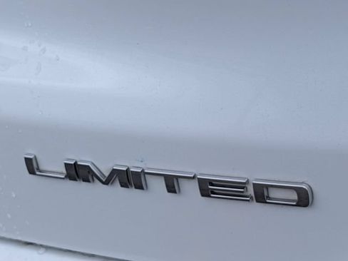 Used 2024 Jeep Compass Limited AWD/4WD image 10