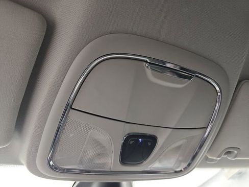 Used 2020 Jeep Cherokee Trailhawk w/ Cold Weather Group image 40