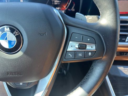 Used 2021 BMW 330i Sedan w/ Premium Package image 18