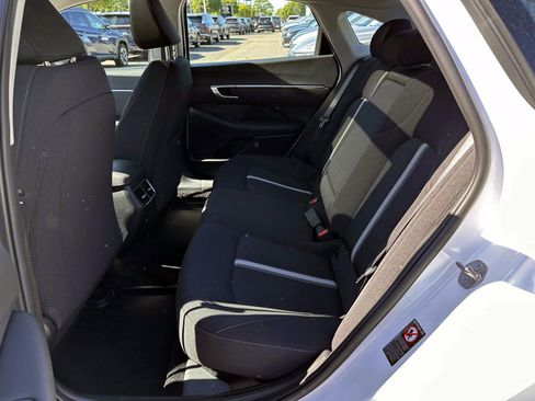 Used 2023 Hyundai Sonata SEL w/ Convenience Package FWD image 13