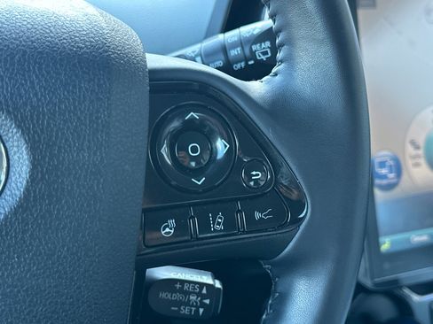 Used 2020 Toyota Prius Limited image 34