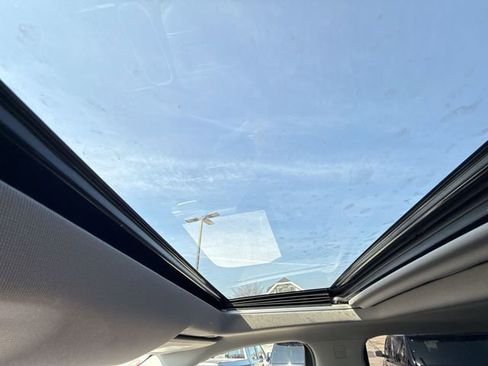 Certified 2021 Chevrolet Silverado 1500 RST w/ Convenience Package II image 18