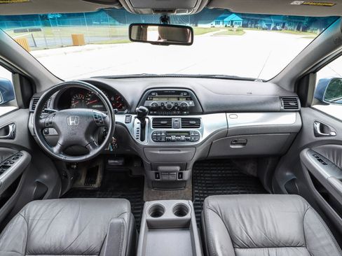 Used 2010 Honda Odyssey EX-L image 2