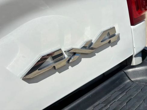 Used 2024 RAM 2500 Laramie AWD/4WD image 11