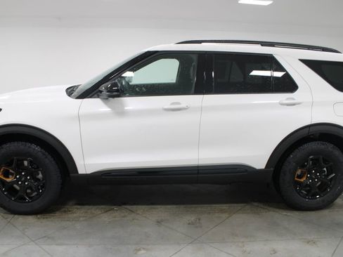 New 2026 Ford Explorer Tremor image 5