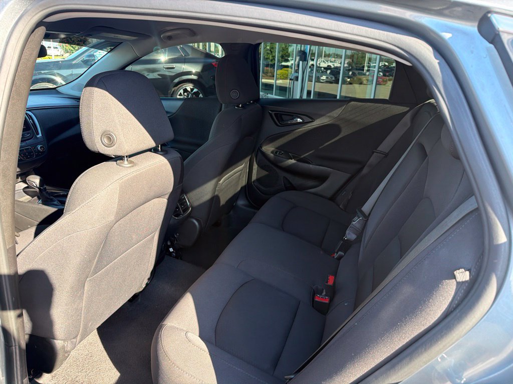 Used 2024 Chevrolet Malibu LT FWD image 27