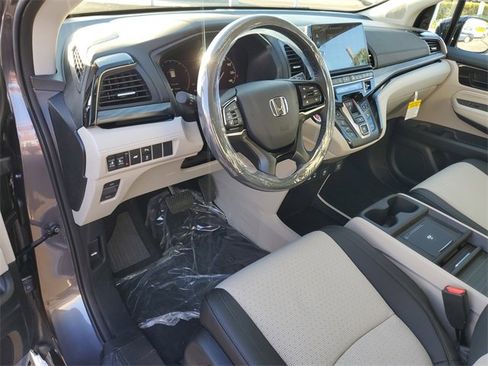 New 2026 Honda Odyssey Elite image 18