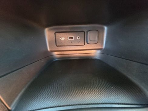 Used 2024 Chevrolet Equinox LT AWD/4WD image 18