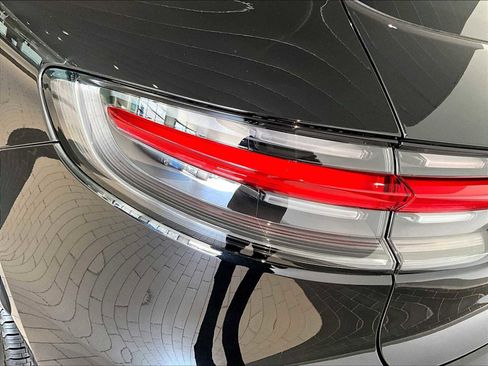 New 2026 Porsche Macan S image 31