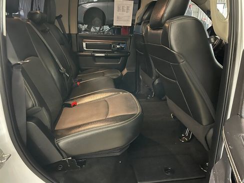 Used 2016 RAM 1500 Laramie w/ Convenience Group AWD/4WD image 18