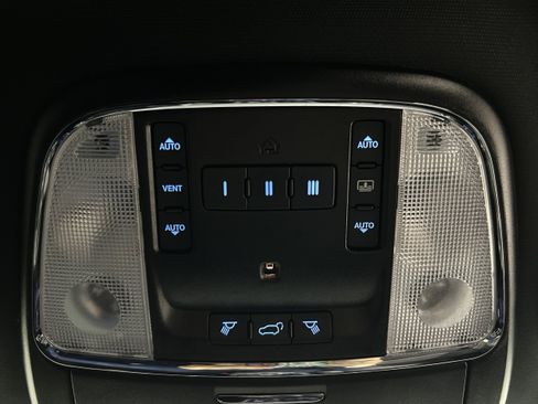 Used 2020 Jeep Grand Cherokee Limited X AWD/4WD image 29
