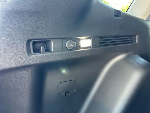 Used 2024 Honda CR-V EX-L image 35