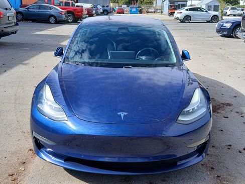 Used 2018 Tesla Model 3 Long Range image 9