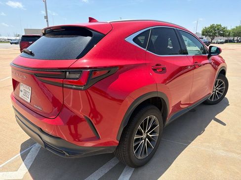 Used 2024 Lexus NX 250 FWD w/ Cold Area Package image 3