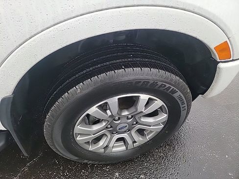 Certified 2023 Ford Ranger Lariat w/ FX4 Off-Road Package image 5