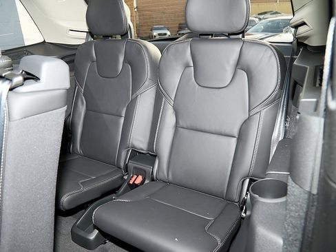 New 2026 Volvo XC90 B6 Ultra w/ Protection Package image 22