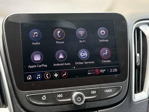 Used 2022 Chevrolet Malibu LT FWD image 23