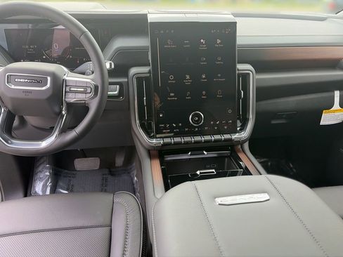 New 2026 GMC Yukon XL Denali image 20