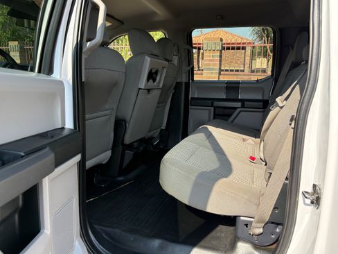 Used 2015 Ford F150 XLT w/ Trailer Tow Package AWD/4WD image 7