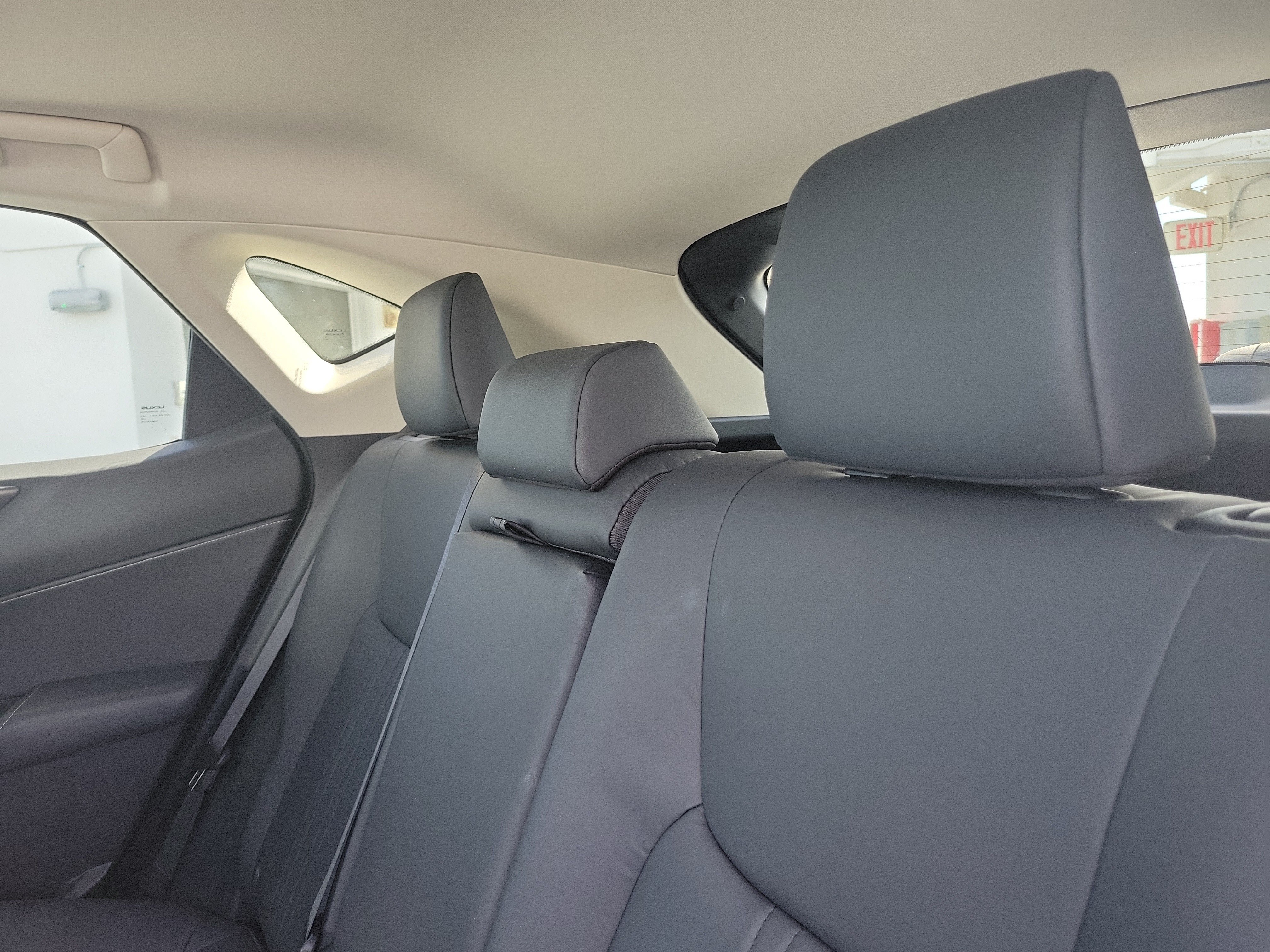 Used 2025 Lexus NX 250 FWD w/ Accessory Package (Z2) image 12