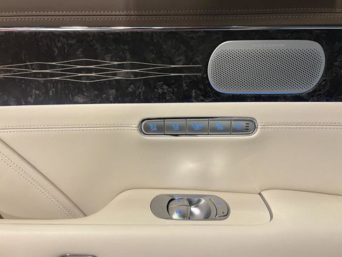 Used 2023 Genesis G90 3.5T image 36