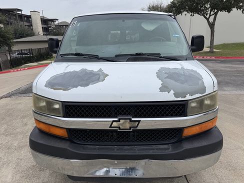 Used 2013 Chevrolet Express 3500 LT w/ LT Preferred Equipment Group image 2