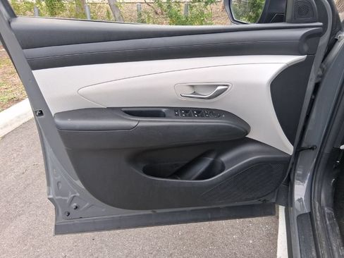 Used 2025 Hyundai Tucson SEL FWD image 11