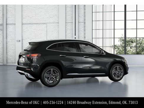 New 2026 Mercedes-Benz GLA 250 4MATIC image 19