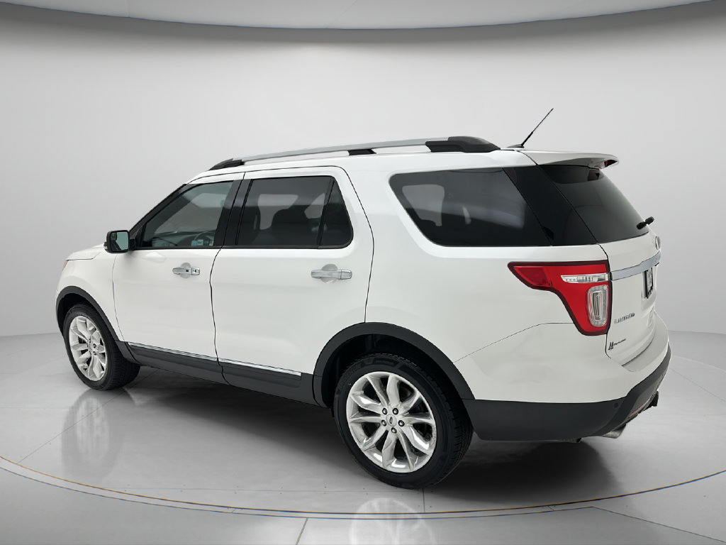 Used 2014 Ford Explorer Limited w/ Equipment Group 301A AWD/4WD image 4
