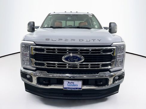 Used 2023 Ford F250 XLT w/ Snow Plow Prep Package image 2