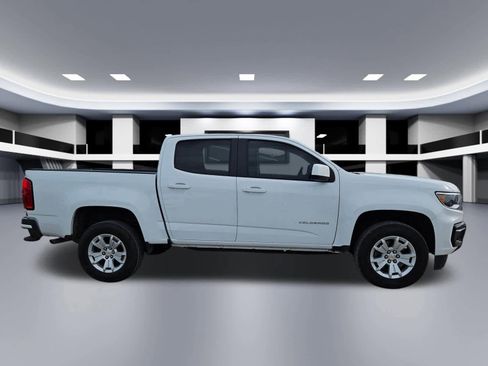 Used 2022 Chevrolet Colorado LT w/ LT Convenience Package image 8