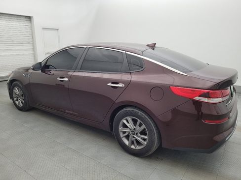 Used 2020 Kia Optima LX image 3