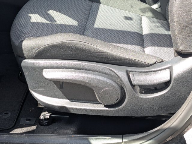 Used 2025 Kia Soul LX w/ LX Technology Package FWD image 19