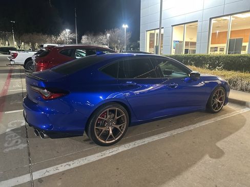 Used 2022 Acura TLX Type S image 3