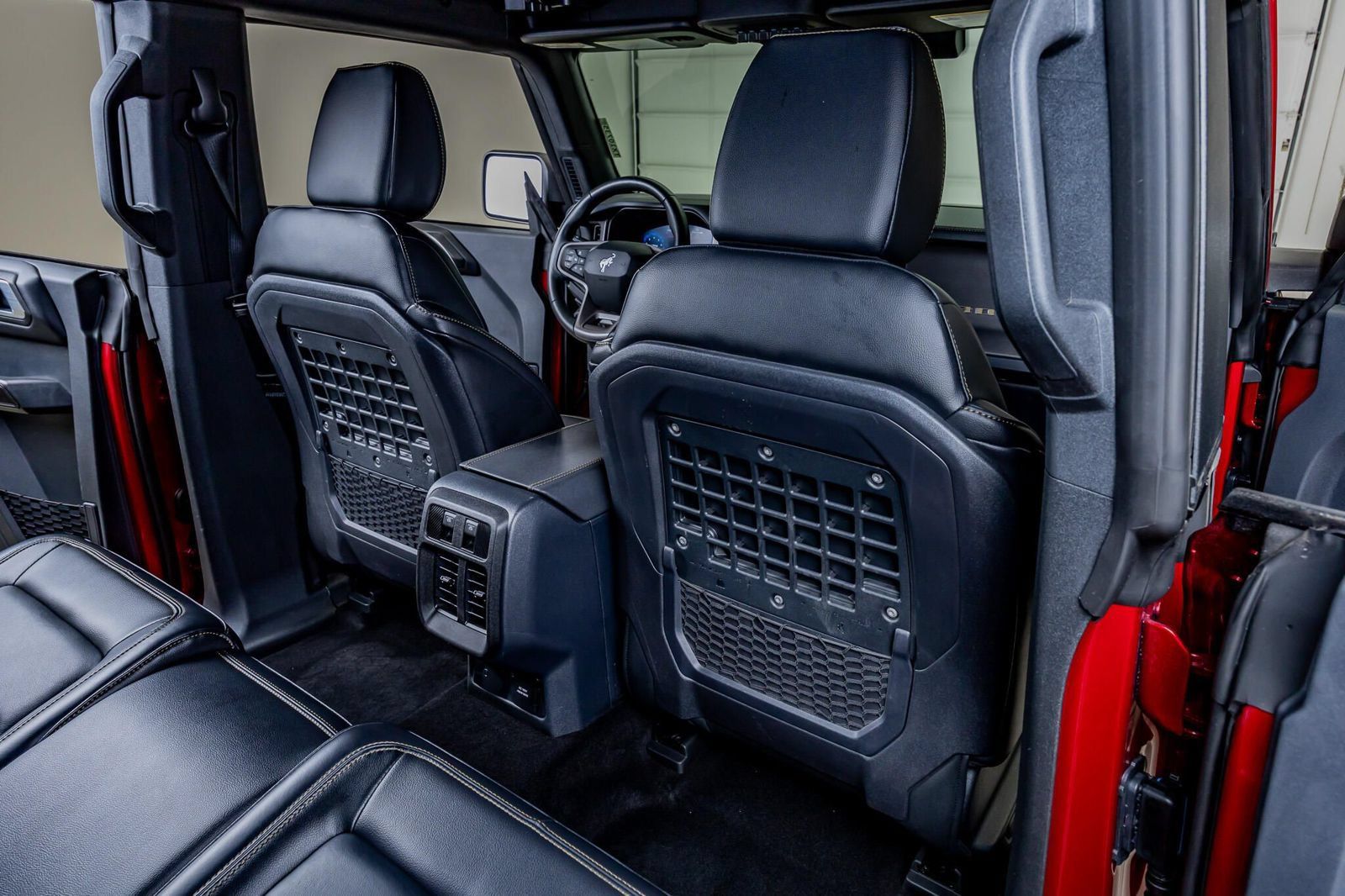 Used 2025 Ford Bronco Badlands AWD/4WD image 34
