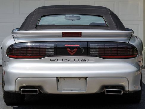 Used 1997 Pontiac Firebird Trans Am RWD image 17