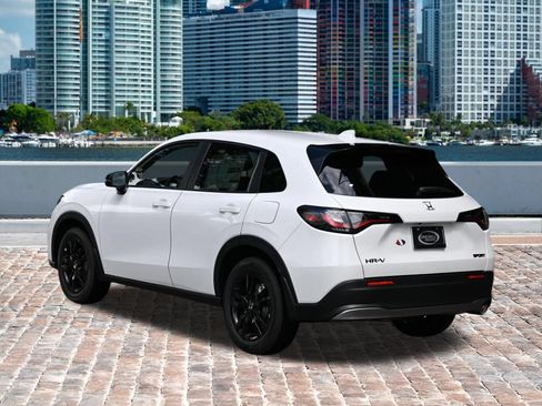 New 2027 Honda HR-V Sport image 7